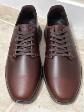 Wolf and Shepherd Crossover Derby Men’s Shoes In Maple|Brown Color (Size 10.5).